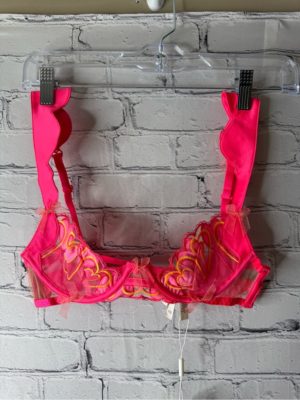 NWT for love or lemons graphic hearts under wire bra